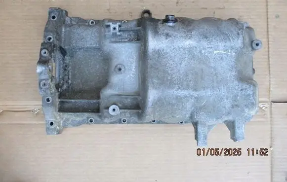 Hyundai i30 Oil sump 215102A321