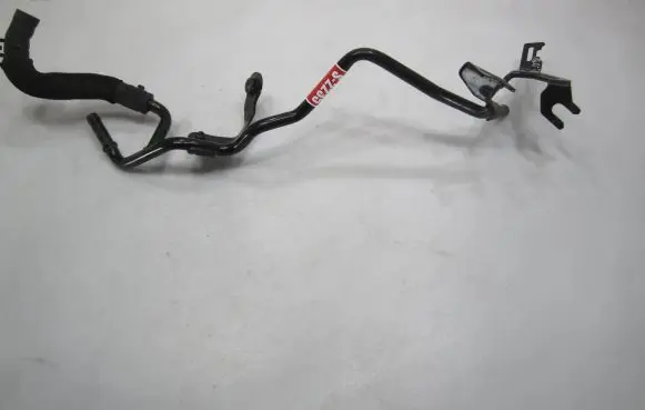 Volkswagen PASSAT B8 Engine coolant pipe/hose 04L121070AB