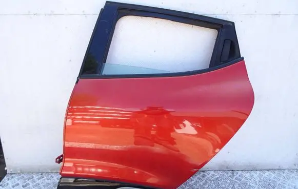 Renault Clio IV Rear door RNNEYN