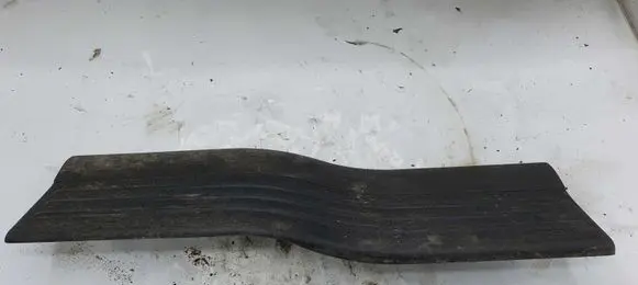 Chrysler Pacifica Rear sill trim cover 0TW35TRMAD 13963L
