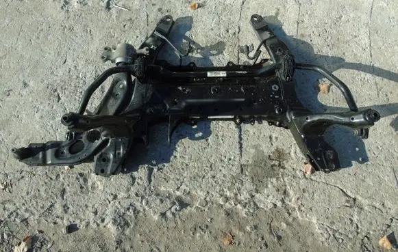 BMW 2 F46 Front subframe