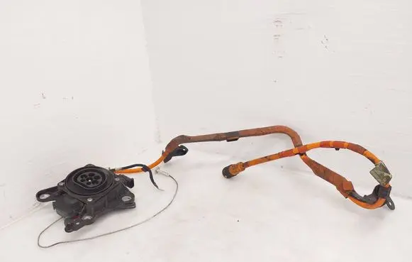 BMW 5 G30 G31 G38 Electric car charge socket 6841559 6841557
