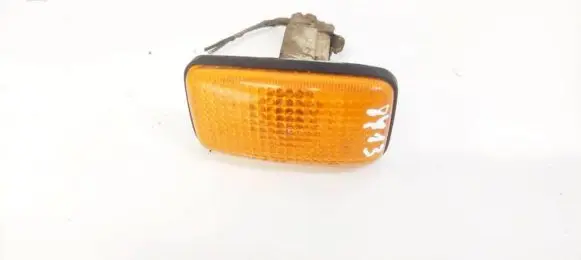 Nissan King Cab, Navara Front fender indicator light E136R019525 6R019525