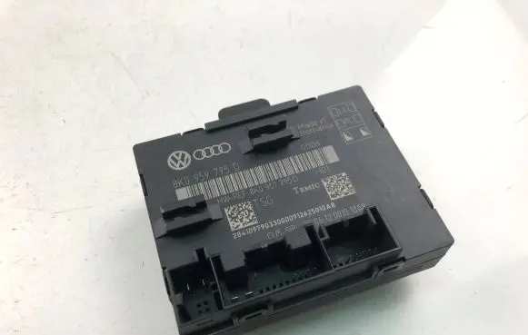 Audi Q5 SQ5 Other control units/modules 8K0959795D