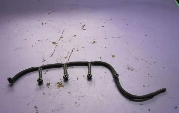 Volvo S60 Fuel return line/hose A13DT