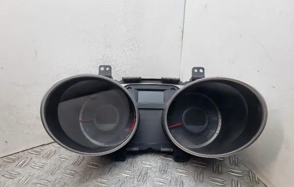 Hyundai ix35 Speedometer (instrument cluster) 940032Y330 940032Y350