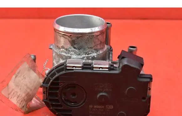 Hyundai Kona I Throttle body valve 3510004610