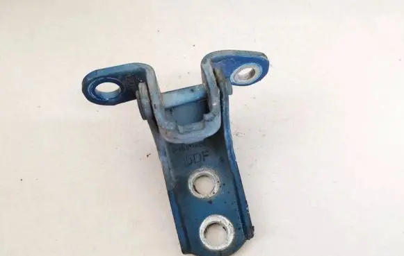 Honda Civic Front door upper hinge