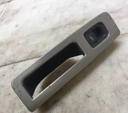 Volvo V50 Electric window control switch 8663813 BSW467