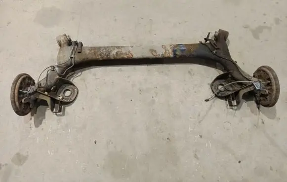 Volkswagen Cross Polo Rear subframe 