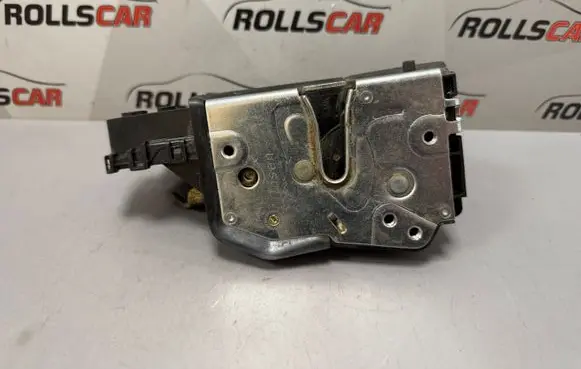 Front door lock