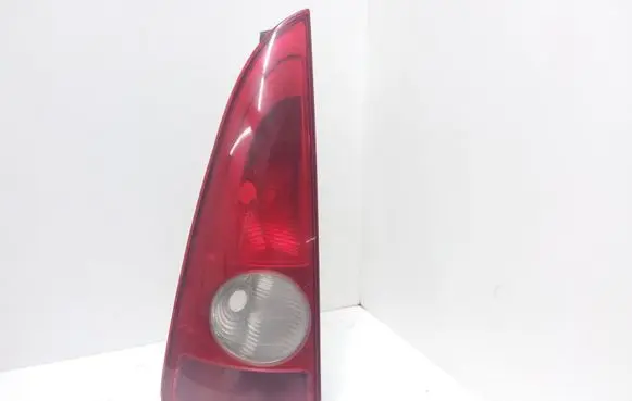 Renault Espace - Grand espace IV Rear/tail lights 8200027153