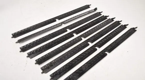 Ford Puma Intercooler air channel guide GN15-8B041-A