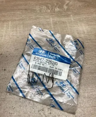 Hyundai Accent Other gearbox part 4384722620D