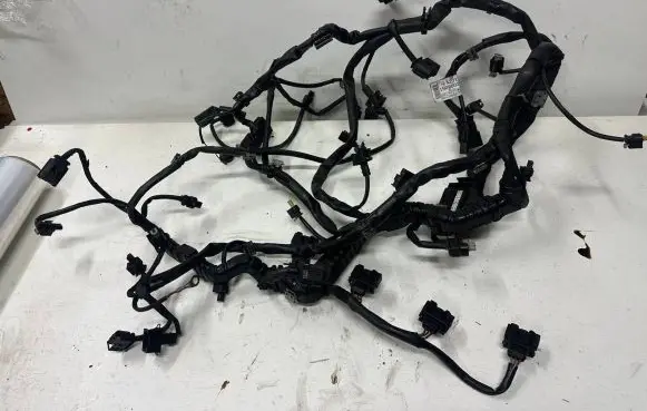 Mercedes-Benz C W204 Engine installation wiring loom a2711508833 A271