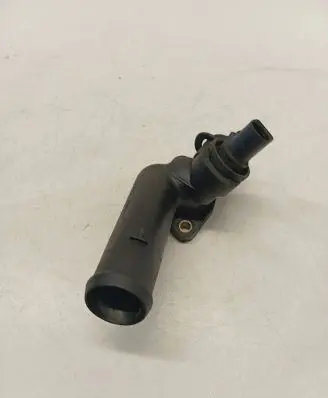 Volkswagen Transporter - Caravelle T4 Engine coolant pipe/hose 074121133D