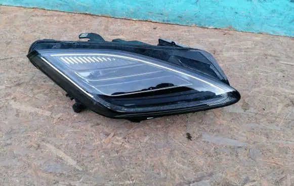 Jaguar E-Pace Headlight/headlamp