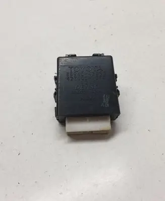Toyota RAV 4 (XA20) Window wiper relay 8594042020 22300010000