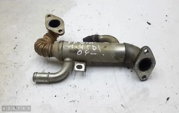 Skoda Fabia Mk1 (6Y) EGR valve cooler 045131513L