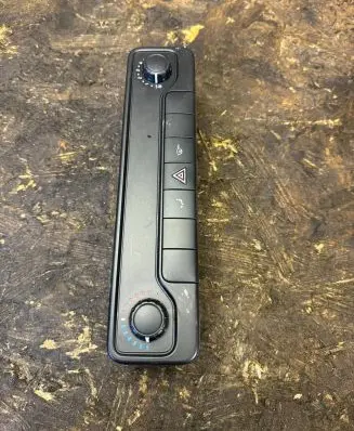 Mercedes-Benz Sprinter W907 W910 Climate control unit A9079055405 SW174700 ZGS001