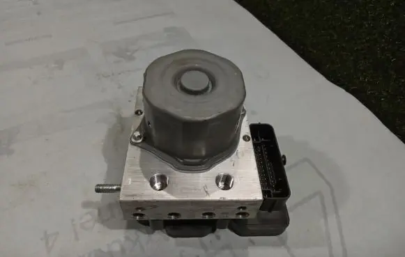 Renault Master III ABS Pump 476600751R 2265106516 0265956963