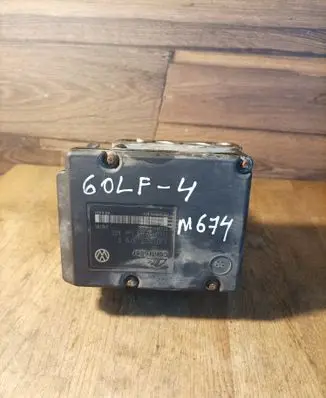 Volkswagen Golf IV ABS Pump