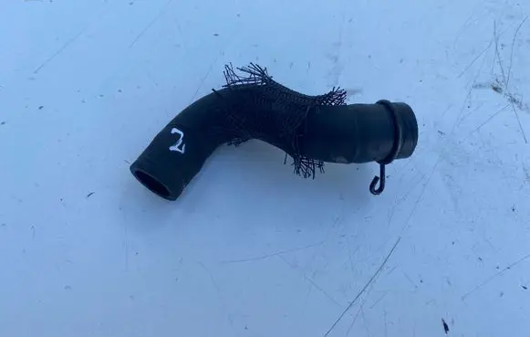 Toyota Avensis T250 Engine coolant pipe/hose