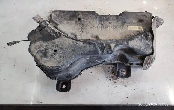 Volkswagen Amarok AdBlue liquid reservoir 2H6131877