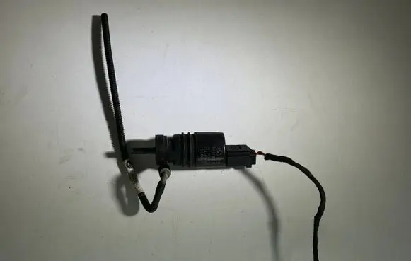 BMW X5 F15 Windscreen/windshield washer pump 6934160 7305253