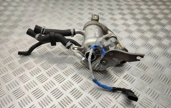 Volkswagen Transporter - Caravelle T6 EGR valve cooler 03N131512L 03N131501F