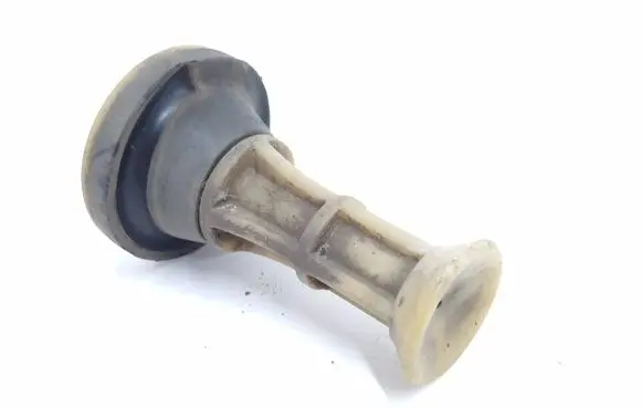 Renault Talisman Rear coil spring rubber mount 555231835R