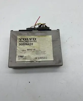 Volvo S40, V40 Other control units/modules 30824424 72114 971215