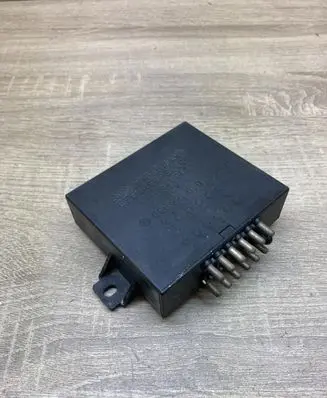 Mercedes-Benz S W126 Other relay 0008220303
