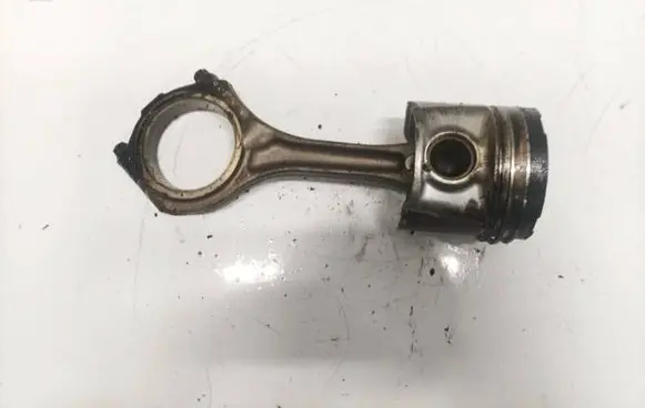 Audi A4 S4 B6 8E 8H Piston with connecting rod