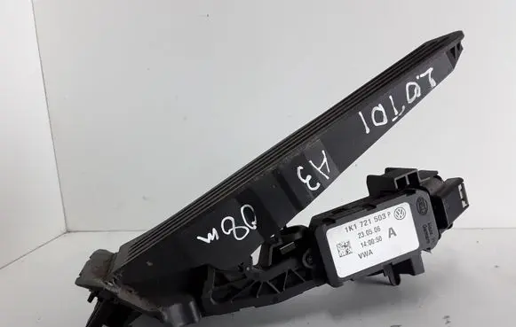 Audi A3 S3 A3 Sportback 8P Accelerator throttle pedal 1K1721503P