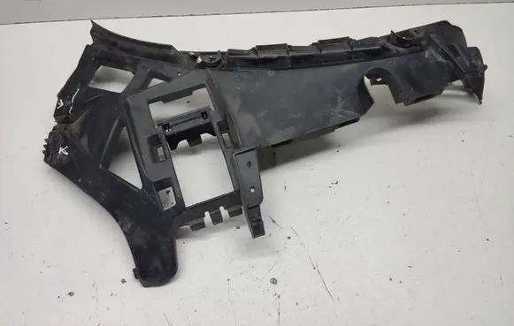 Mercedes-Benz GLE W167 Front bumper mounting bracket A1678855303