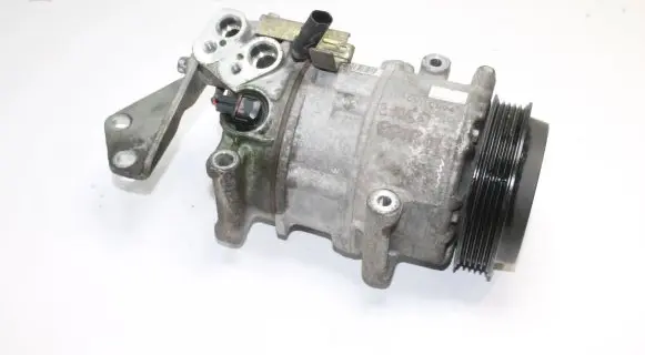 Mercedes-Benz B W245 Air conditioning (A/C) compressor (pump) A0012303511