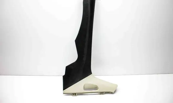 Chrysler 300C (C) pillar trim 1KL74TRMAA