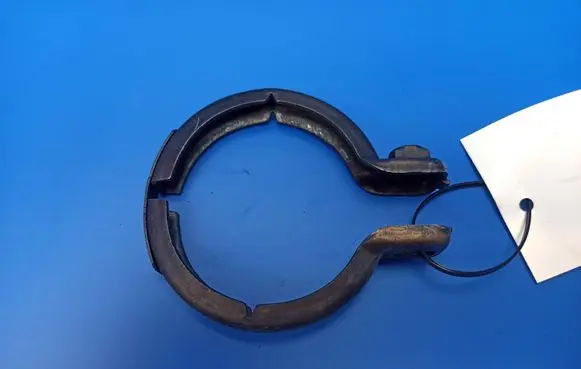 Mercedes-Benz CLS C219 Muffler pipe connector clamp A2034900641