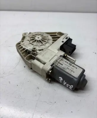 Audi A6 S6 C6 4F Rear door window regulator motor 4F0959801A 27042004A 1101997001103