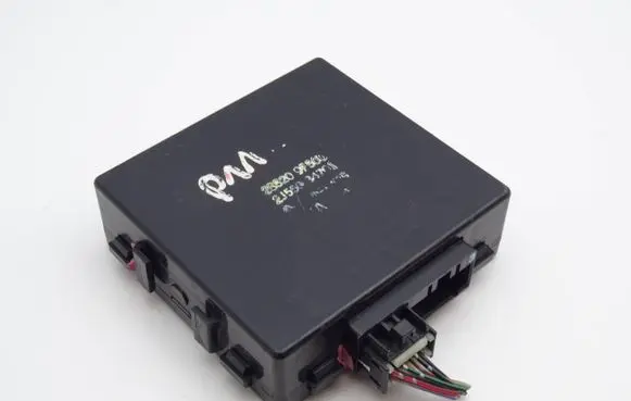 Nissan Primera Central body control module 285209F500