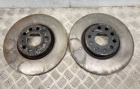 Volkswagen Touran III Front brake disc