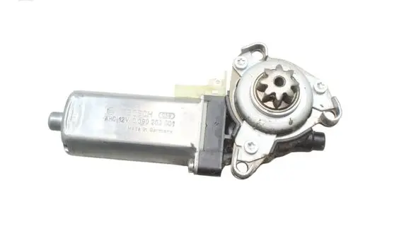 Mercedes-Benz C W204 Seat adjustment motor 0390203001