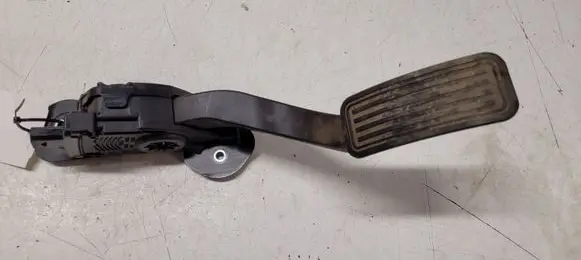 Mazda 6 Accelerator throttle pedal GS1D41600 9M819735AD