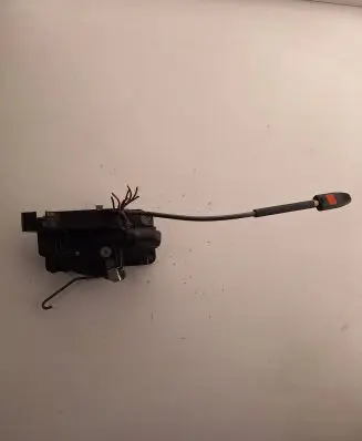 Opel Zafira A Front door lock 24414116