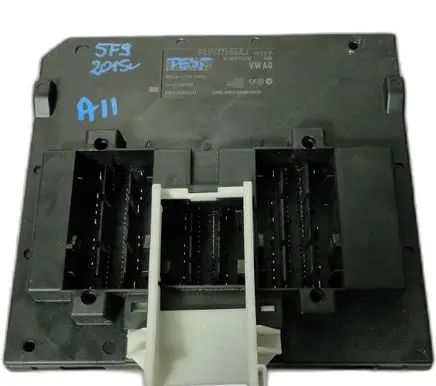 Seat Leon (5F) Voice control module