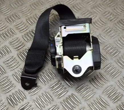 Tesla Model 3 Rear seatbelt 111015401F