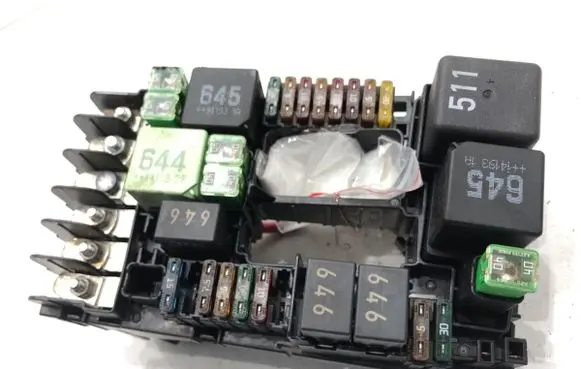 Fuse box set