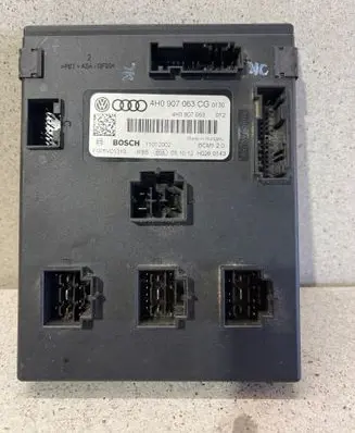 Audi A7 S7 4G Comfort/convenience module 4H0907063CG 11012002 4H0907063