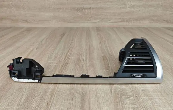BMW X4 G02 Dashboard side air vent grill/cover trim 5A3BB17